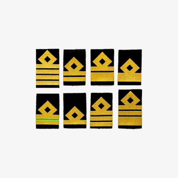 EPAULETS 1122